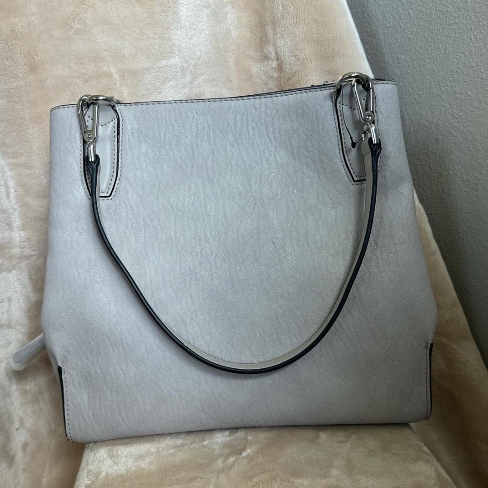 NWT Calvin Klein Shoulder Bag - Picture 3 of 5